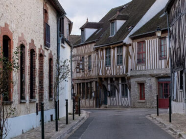 medieval streets of Provins